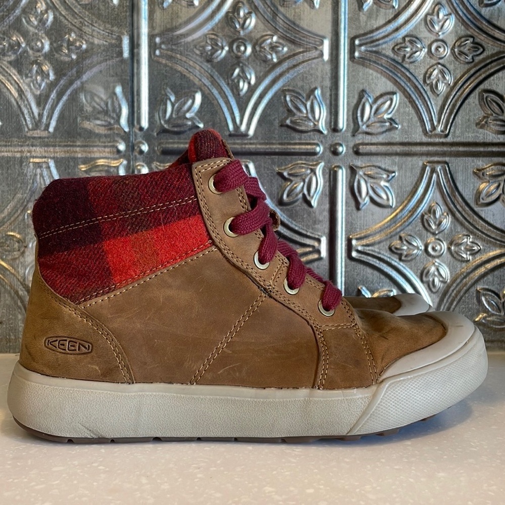 KEEN ELENA MID BOOTS PLAID WOMENS 5.5